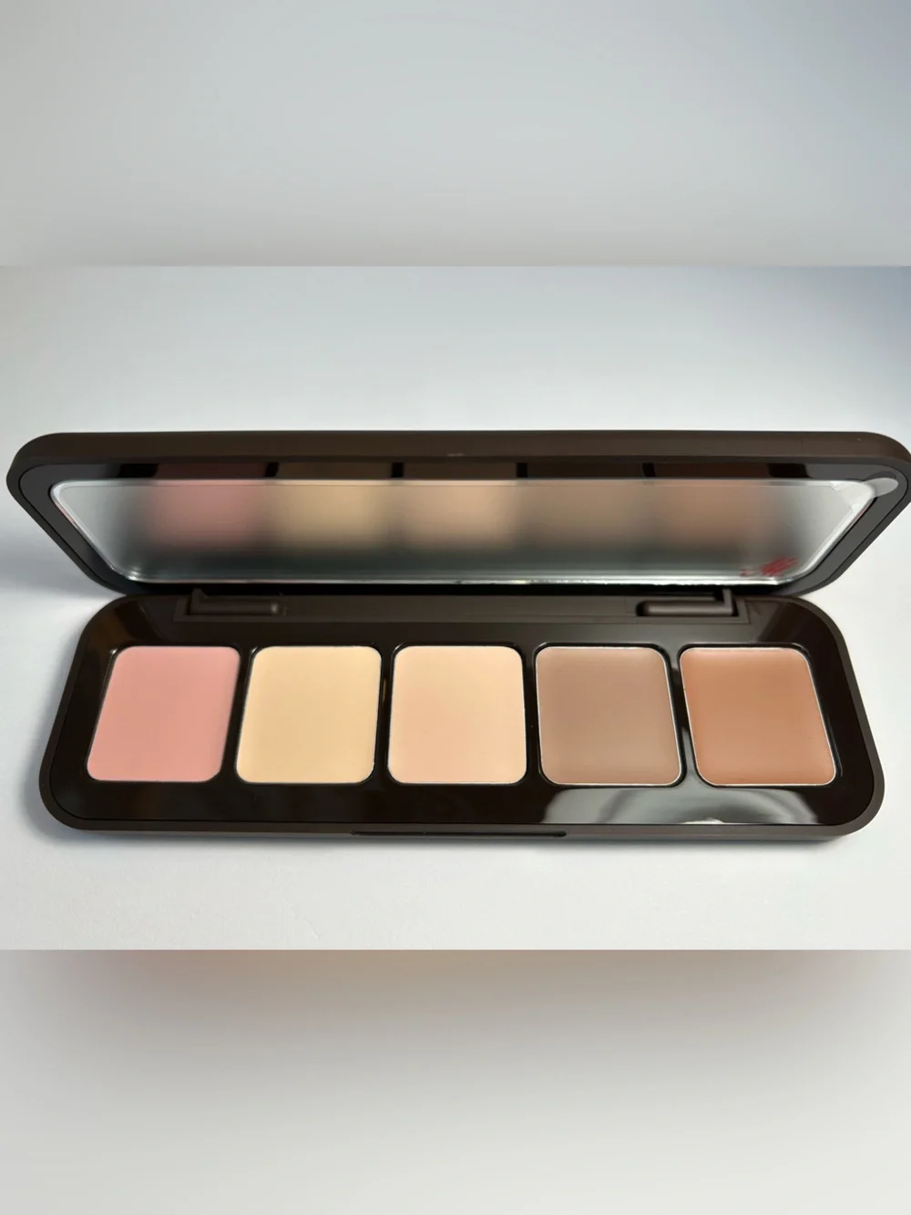 NWT🌷(Fair) M.PH Underpainting Face Highlight & Contour Palette